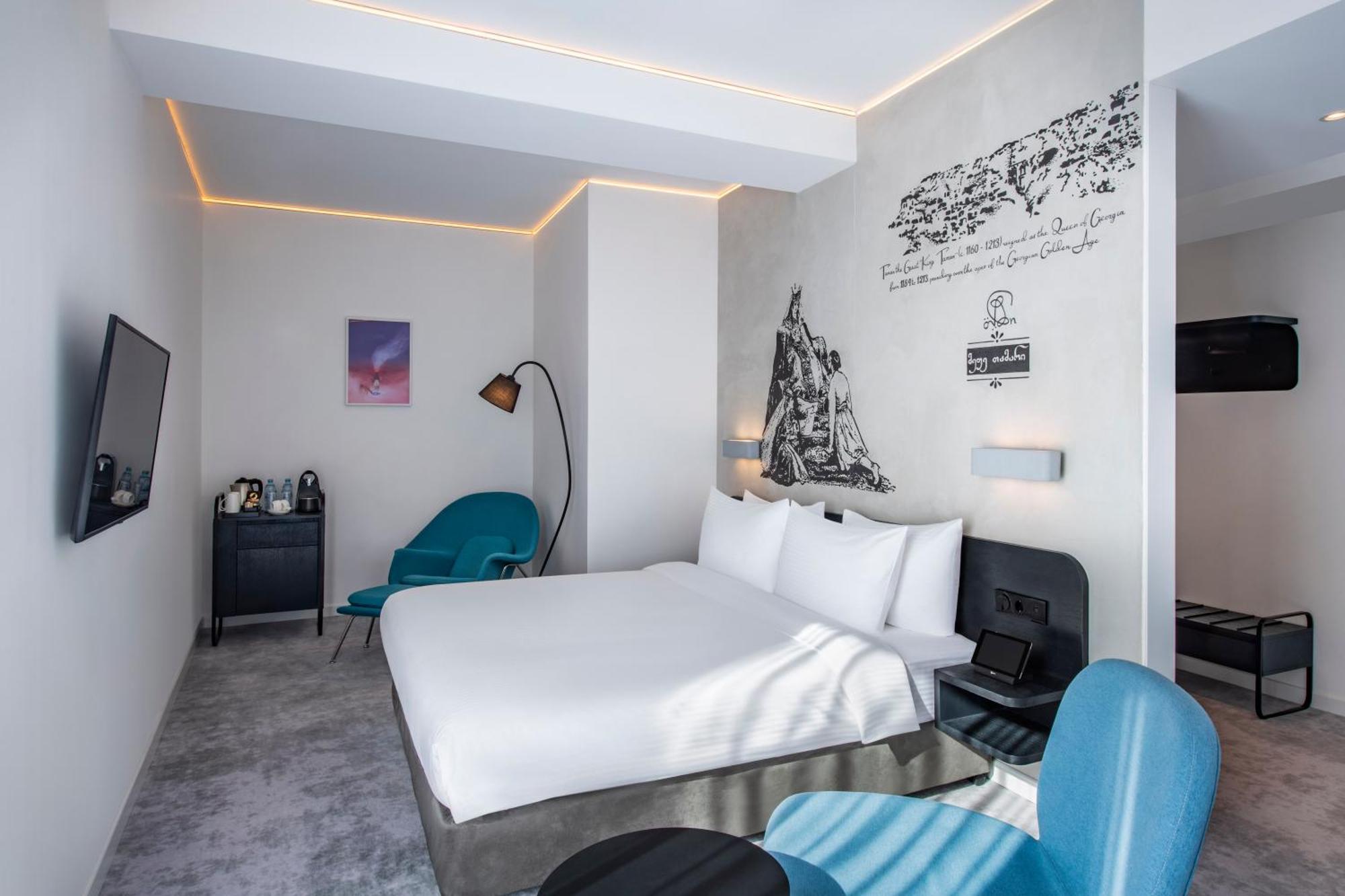 Hotel Golden Tulip Design Tbilisi Esterno foto