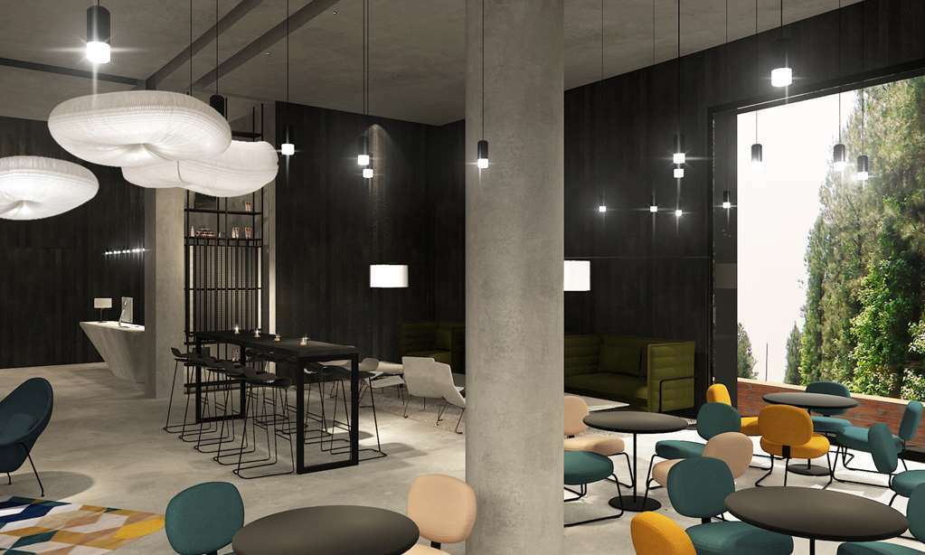 Hotel Golden Tulip Design Tbilisi Interno foto